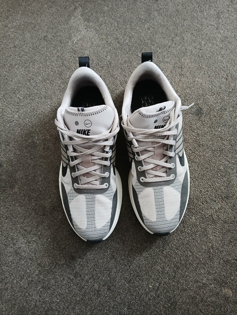 Nike Lunar Roam Men’s Lightweight Running Shoes -  Multicolor Size 9